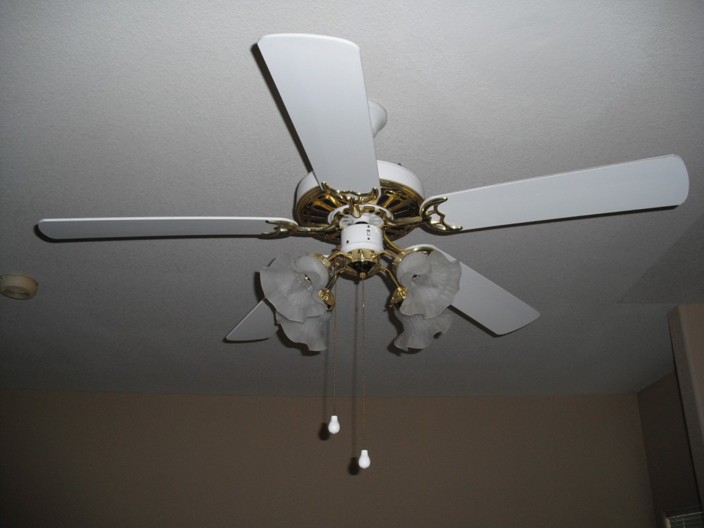 With so many variables and options, what should you consider when choosing a ceiling fan? How to Find the Best Ceiling Fan for Your Home | Dengarden