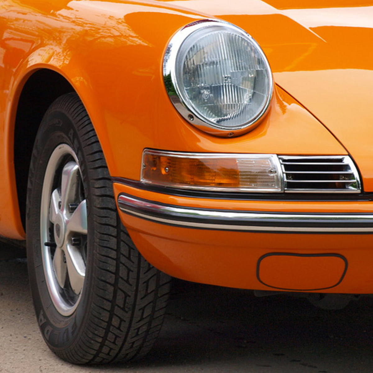 Car donation to charity: pros and cons