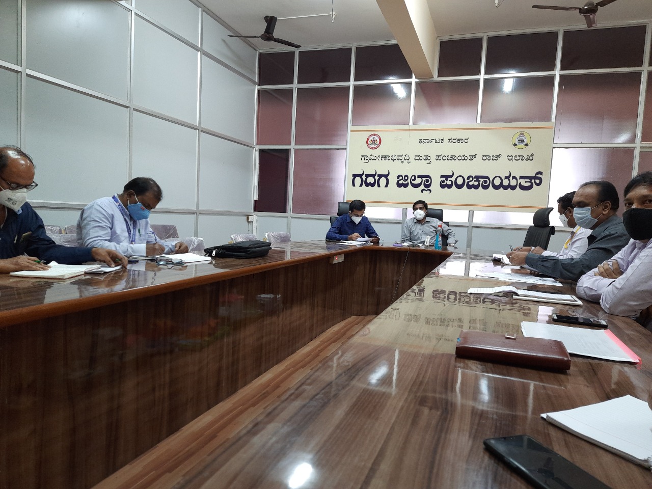 ಕೋರೊನಾ ಸೋಂಕು ನಿಯಂತ್ರಣ, ಚಿಕಿತ್ಸೆ, ಲಸಿಕಾಕರಣ ಸಭೆ