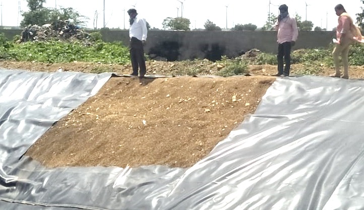 ಮುಳಗುಂದದಲ್ಲಿ ಘನತ್ಯಾಜ್ಯ ನಿರ್ವಹಣೆ ಘಟಕದಲ್ಲಿ ತಾಡಪತ್ರಿ ಕಳ್ಳತನ