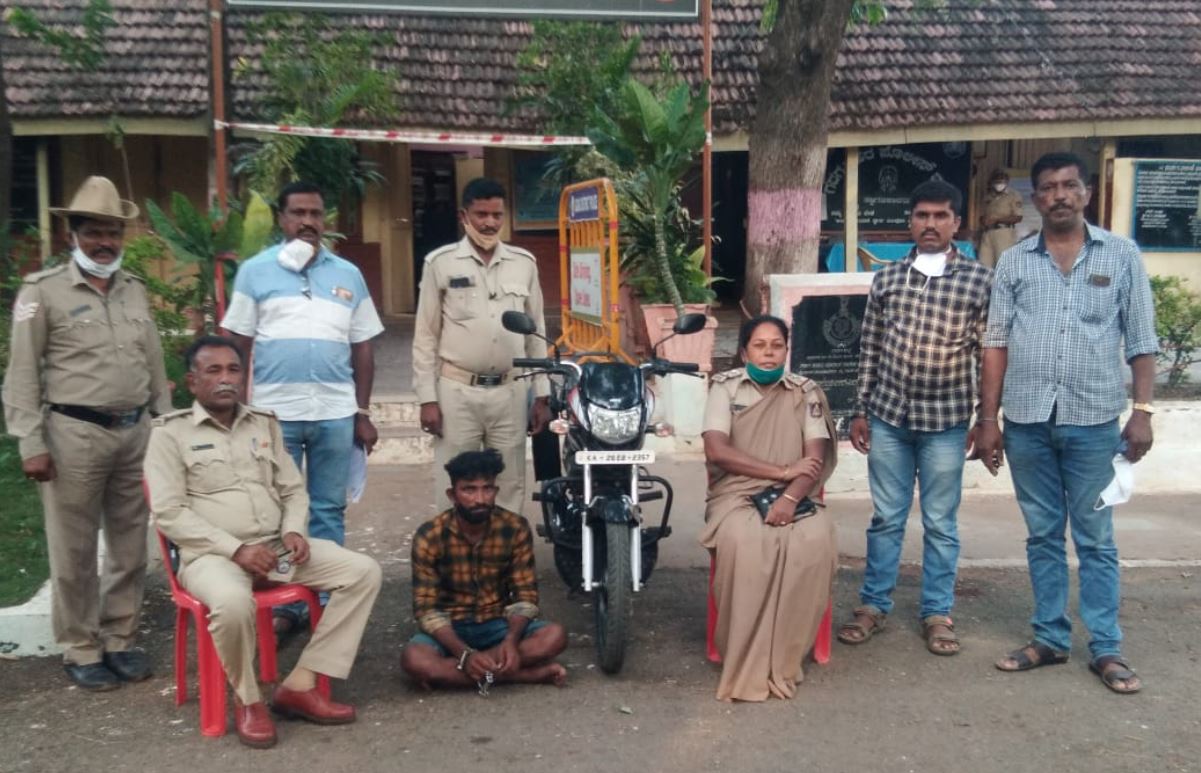 ಗದಗನಲ್ಲಿ ಬೈಕ್ ಕದ್ದ ಆರೋಪಿ ಬಂಧನ