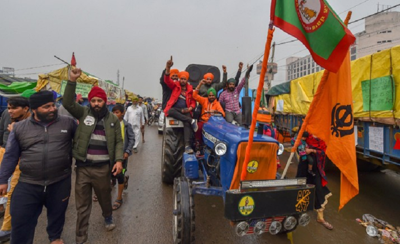 কৃষকদের ট্রাক্টর মিছিল, অবরুদ্ধ হতে পারে দিল্লি