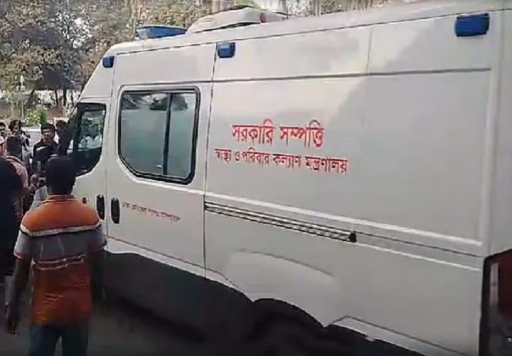 মাগুরার সেই শিশুকে সিএমএইচে নেওয়া হলো