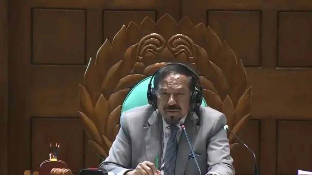 কাতারের উদ্দেশে ঢাকা ছাড়লেন স্পিকার