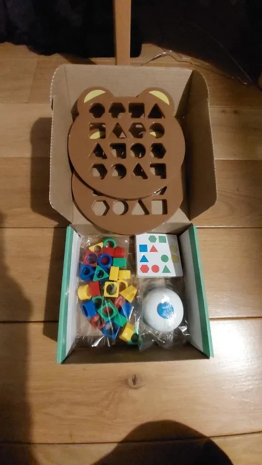 Montessori Väri- ja Muotopeli photo review