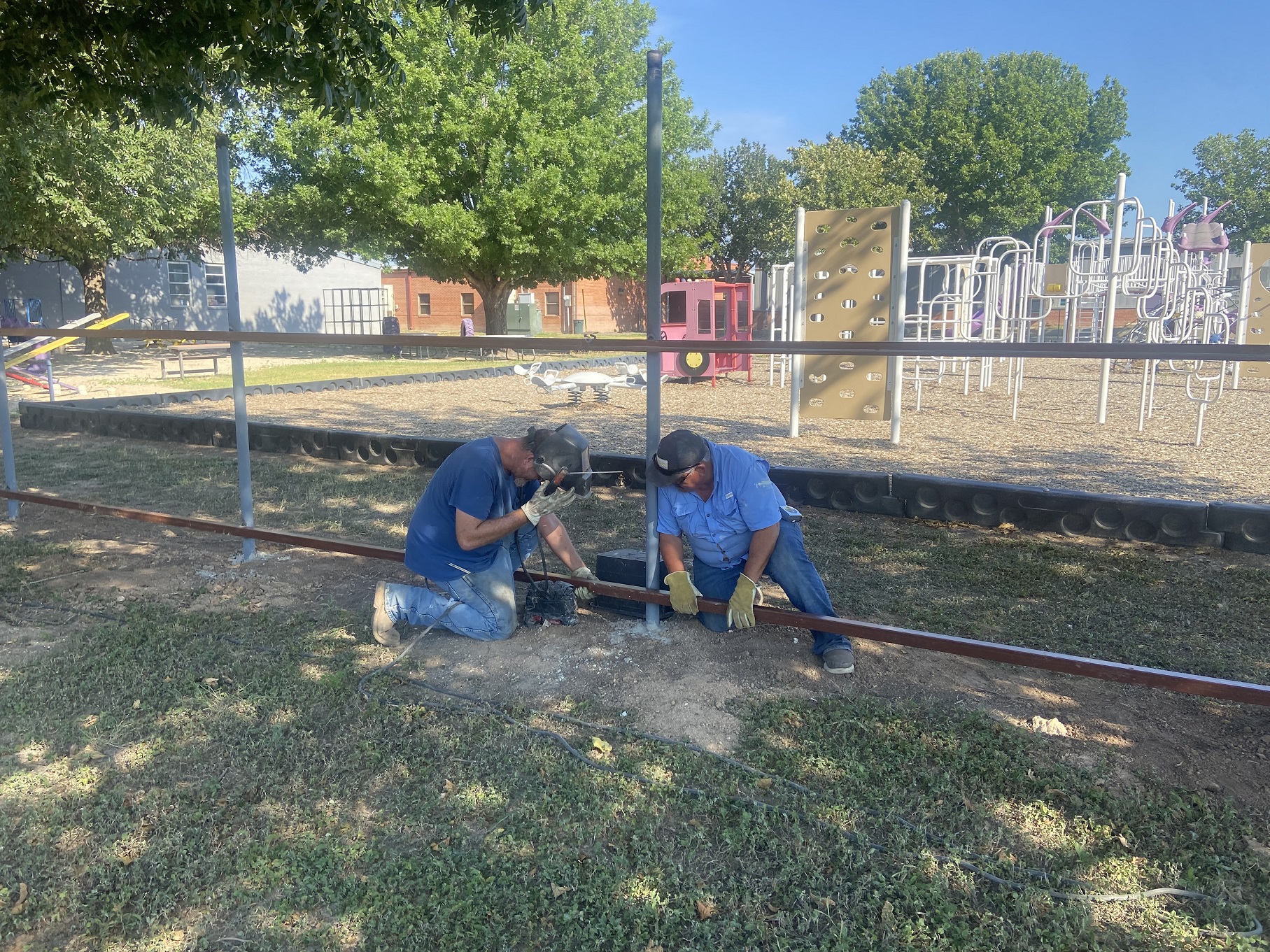 Knippa ISD installing new security fencing around school’s playground
