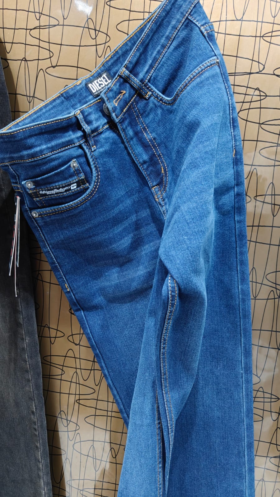 Loose Straight Jeans