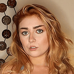 Chloe C