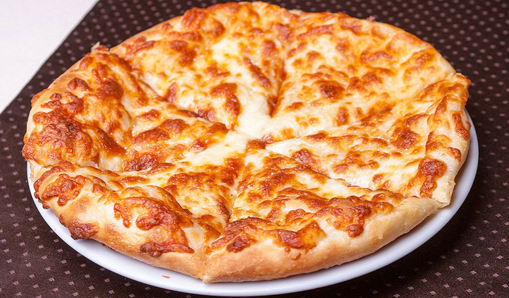 Хачапури и сациви, чахохбили и ткемали, лобио и харчо — нам известны и названия грузинских блюд, и то, что под ними подразумевается. 30 Blyud Gruzinskoj Kuhni Kotorye Obyazatelno Nuzhno Poprobovat