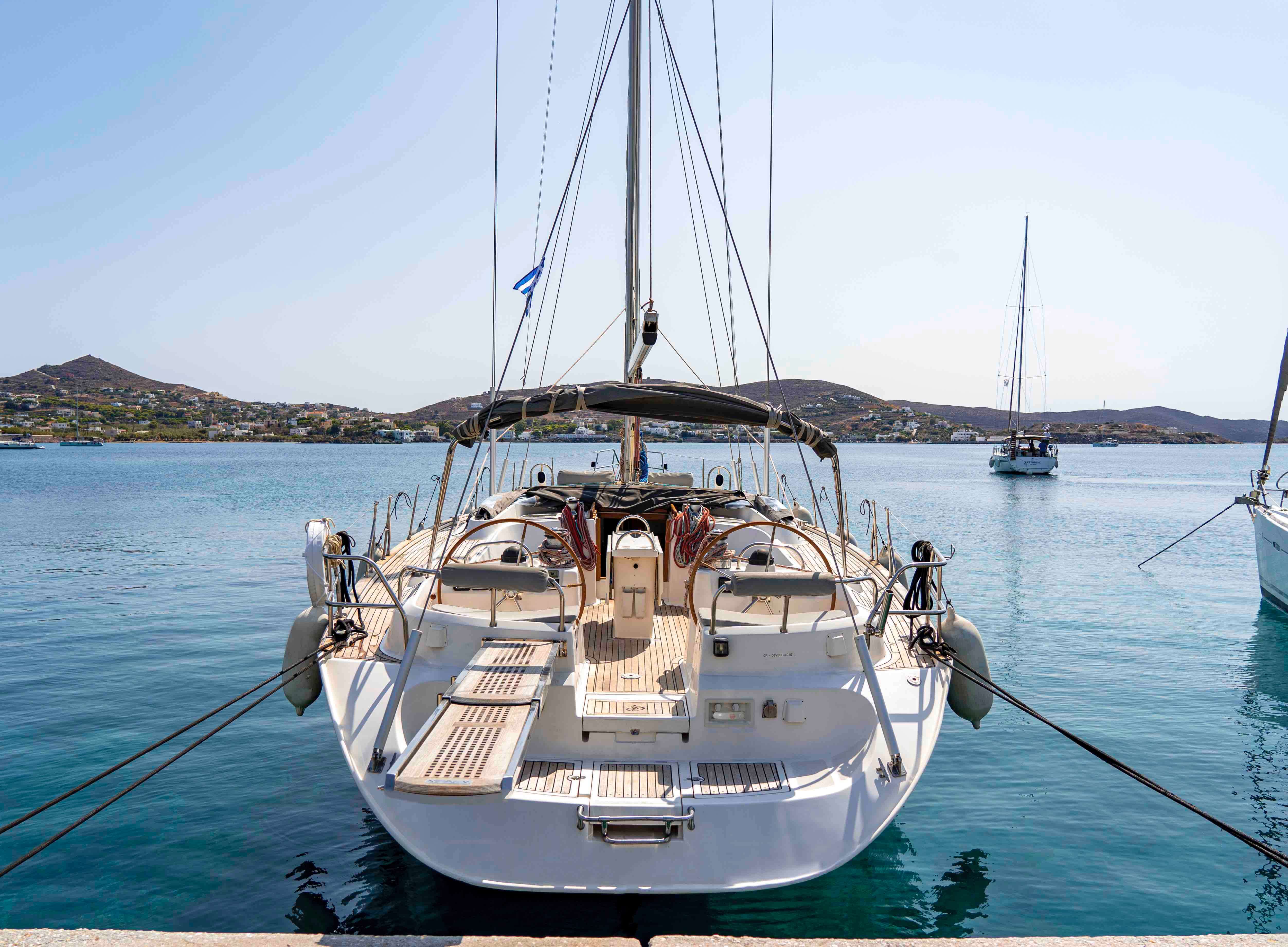rent a sailboat with skipper greece