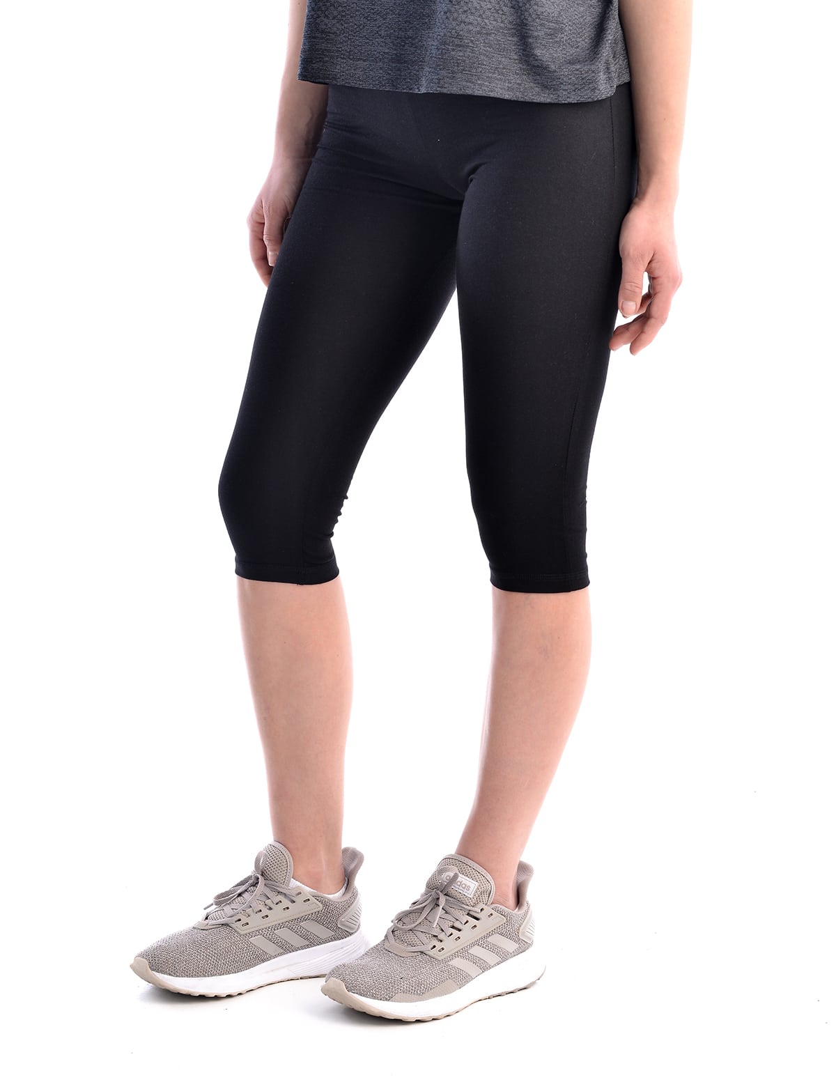  Γυναικείο βαμβακερό κάπρι σε μαύρο χρώμα 2025