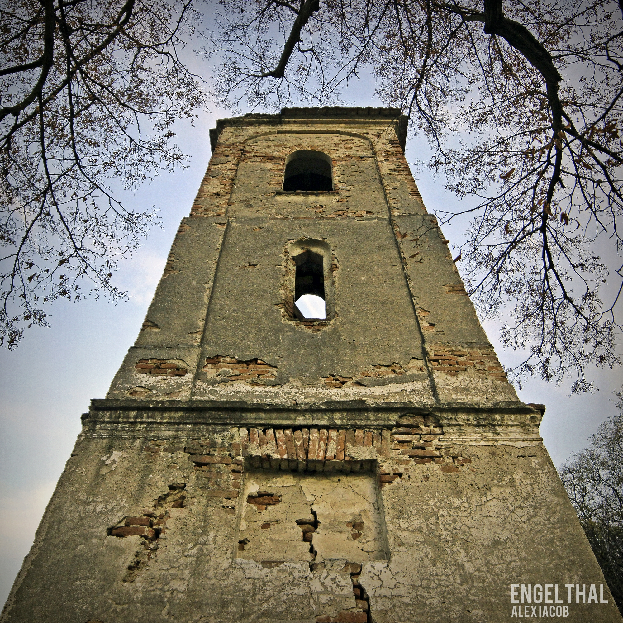 turnul bisericii săsești din Engelthal