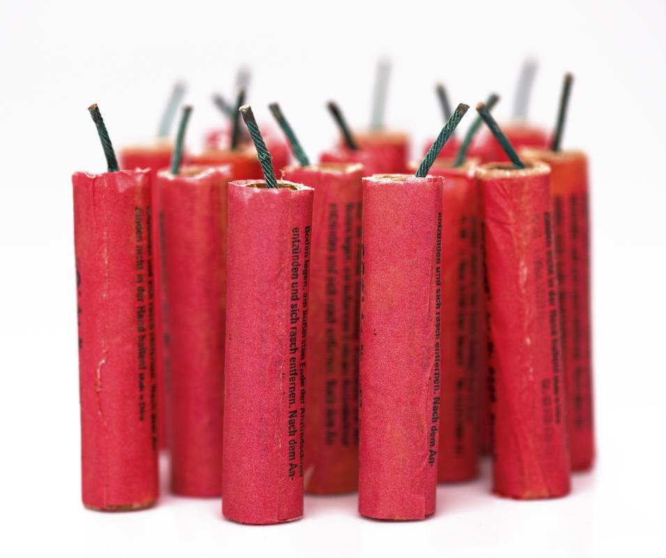 fireworks - CPaulussen | iStockphoto