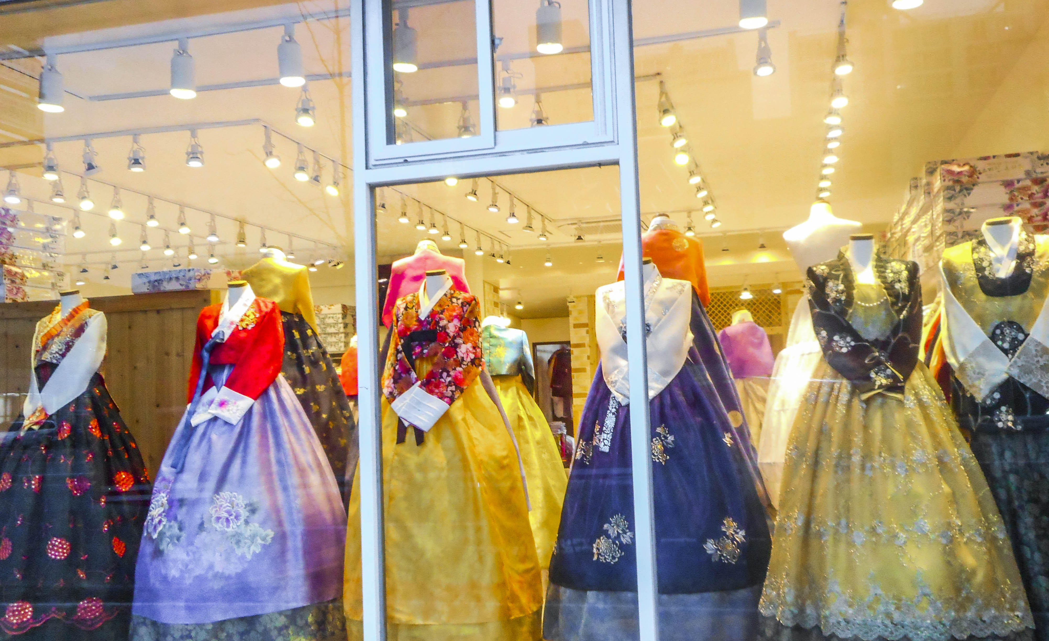 The Beauty of Hanbok: Exploring Korea in NYC |