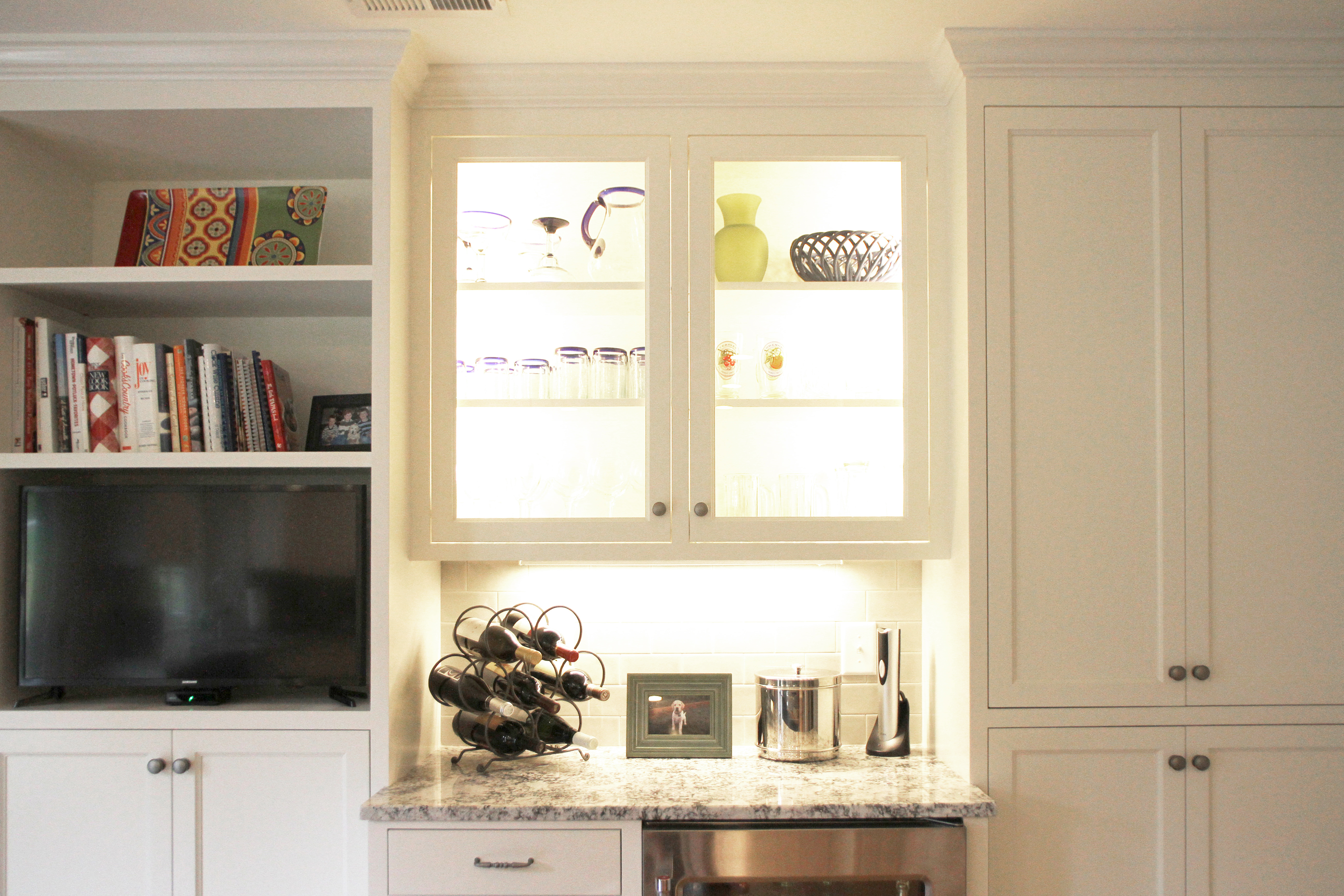 Kingston Kitchen, Bar Detail