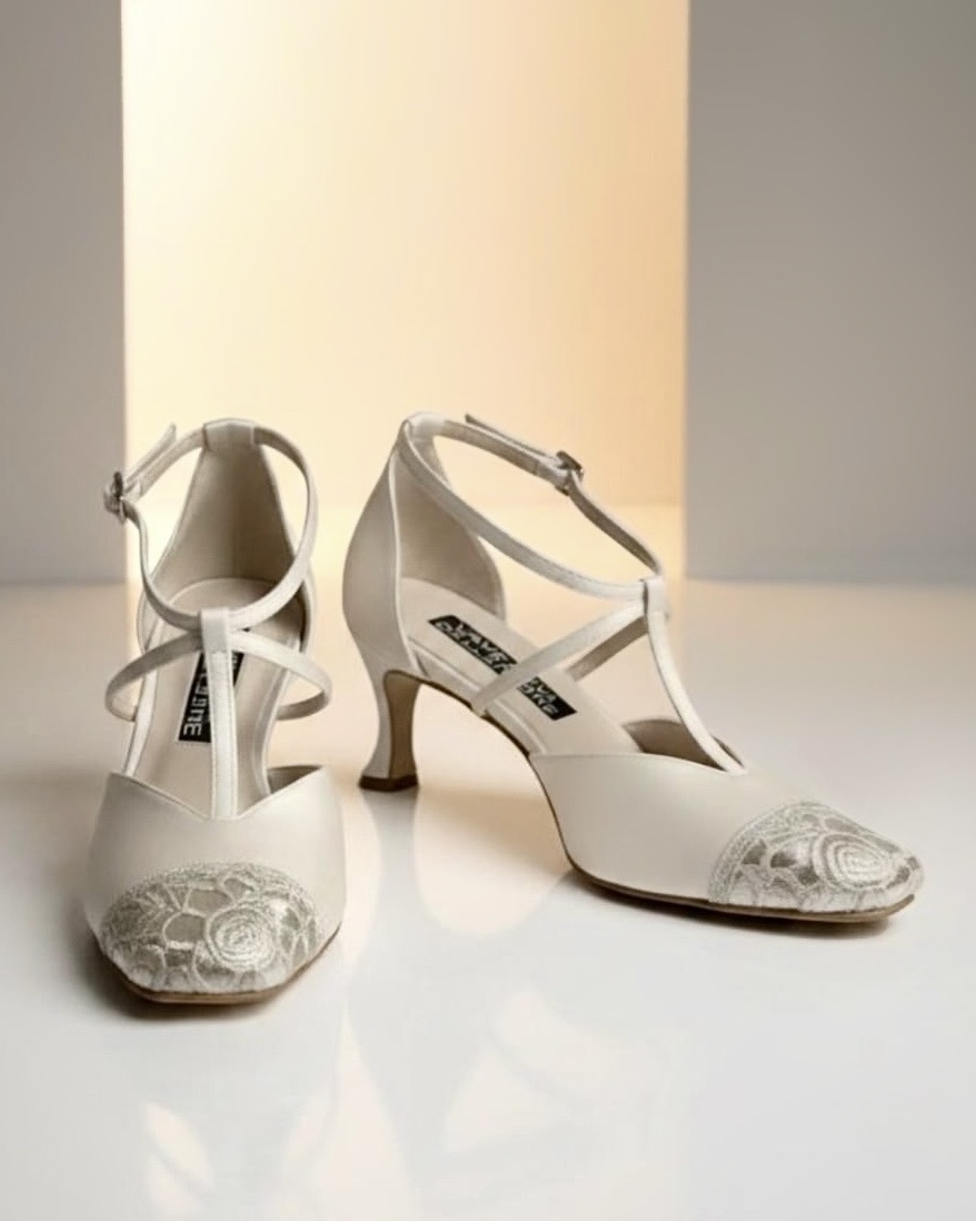 SUMAQ MIDI PUMPS IVORY/ SILVER LEATHER LACE