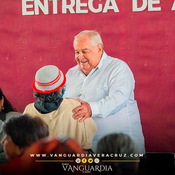 Fernando Remes Garza hizo entrega de despensas y cobertores a familias vulnerables 1