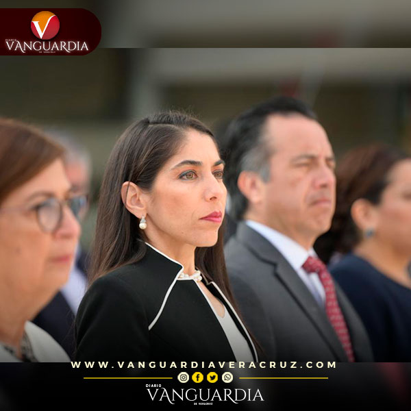 Inauguran-edificios-AMPLIADA4