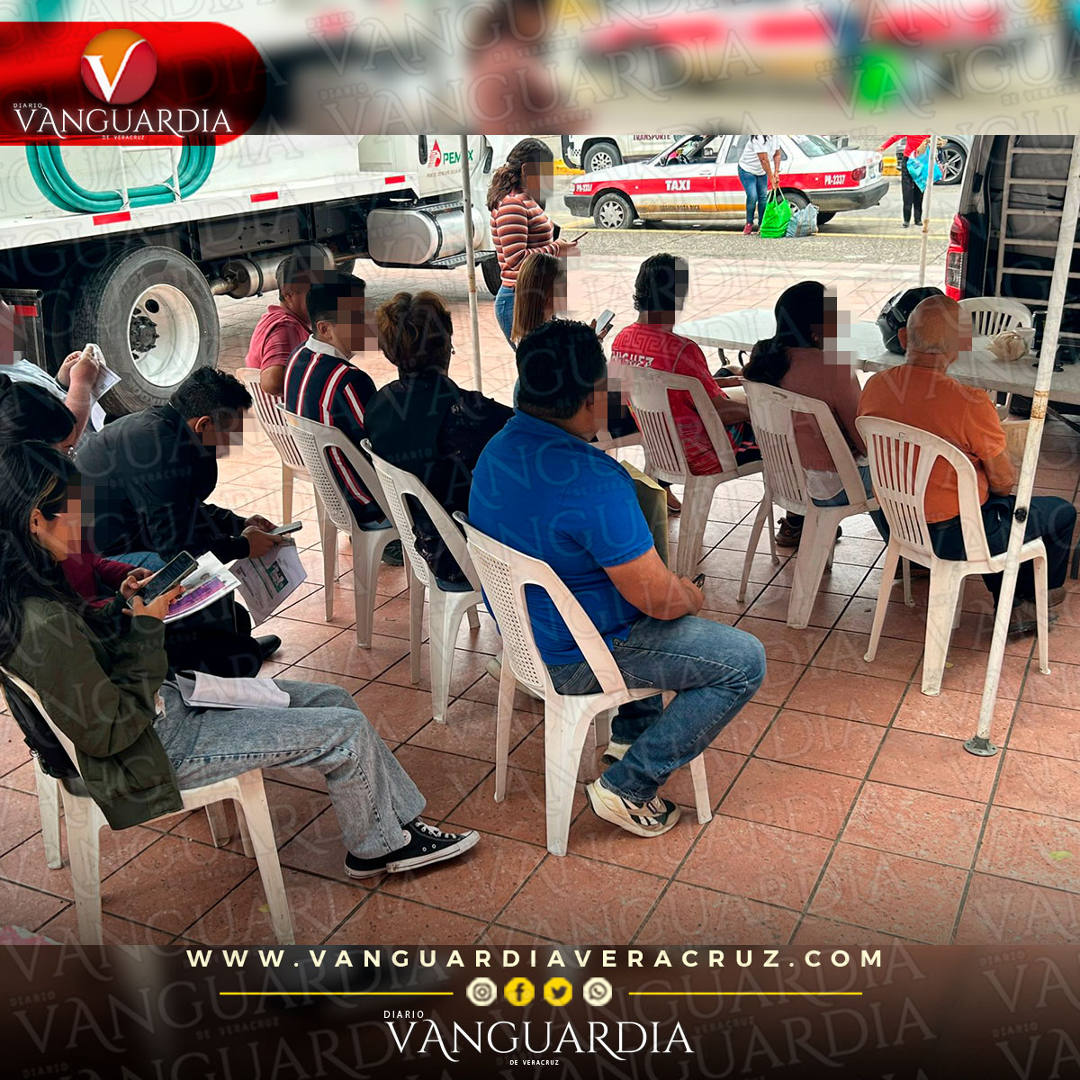 Instalan módulo itinerante de licencias para conducir frente al ayuntamiento de Poza Rica 4