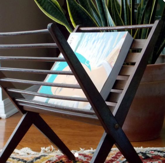 Vintage mid century modern magazine rek van Nevco VAN ONS design Amsterdam