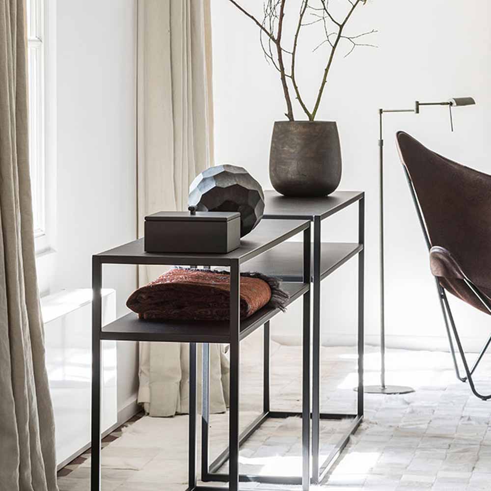 Side table black