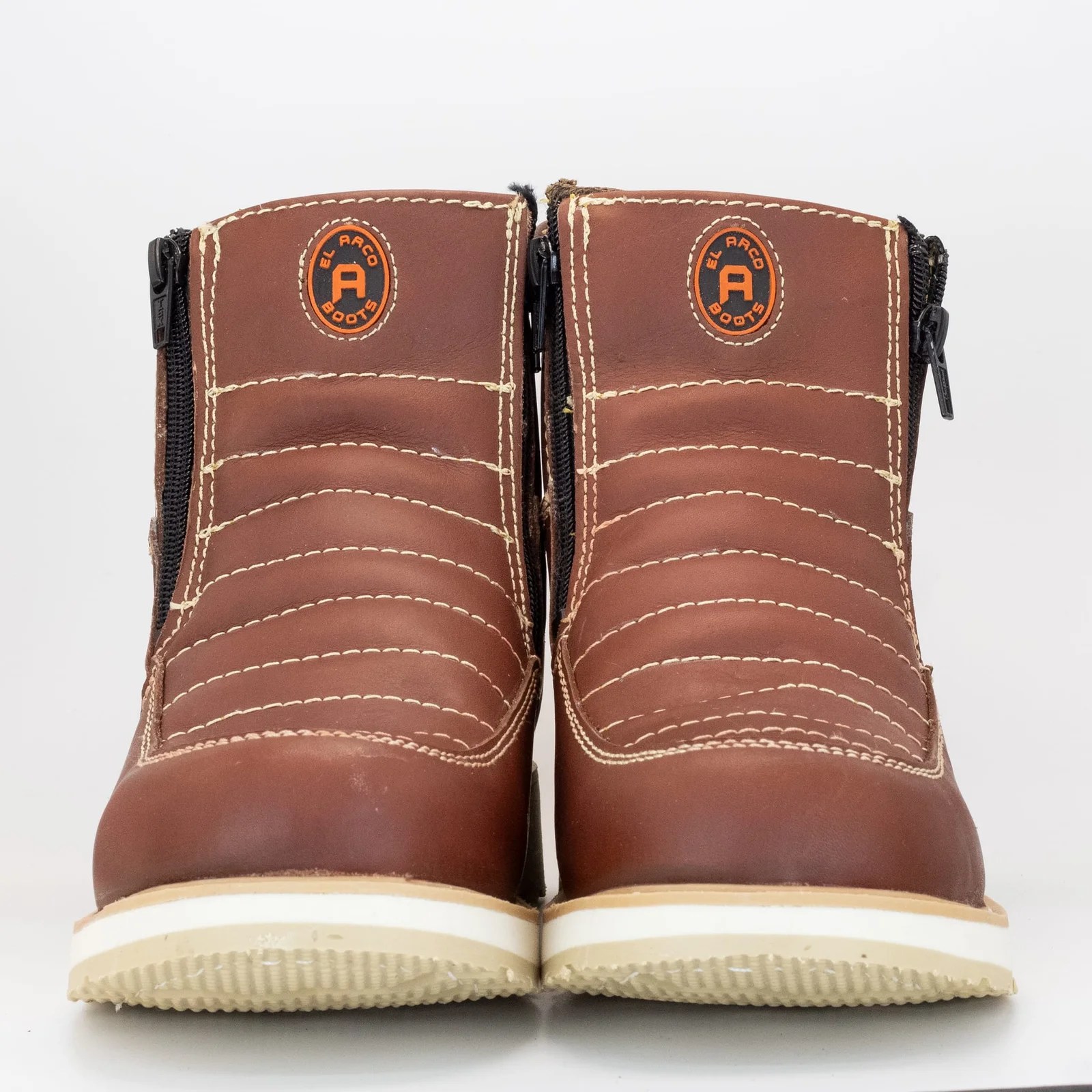 BOTA DE CASUAL CON CIERRE SHEDRON