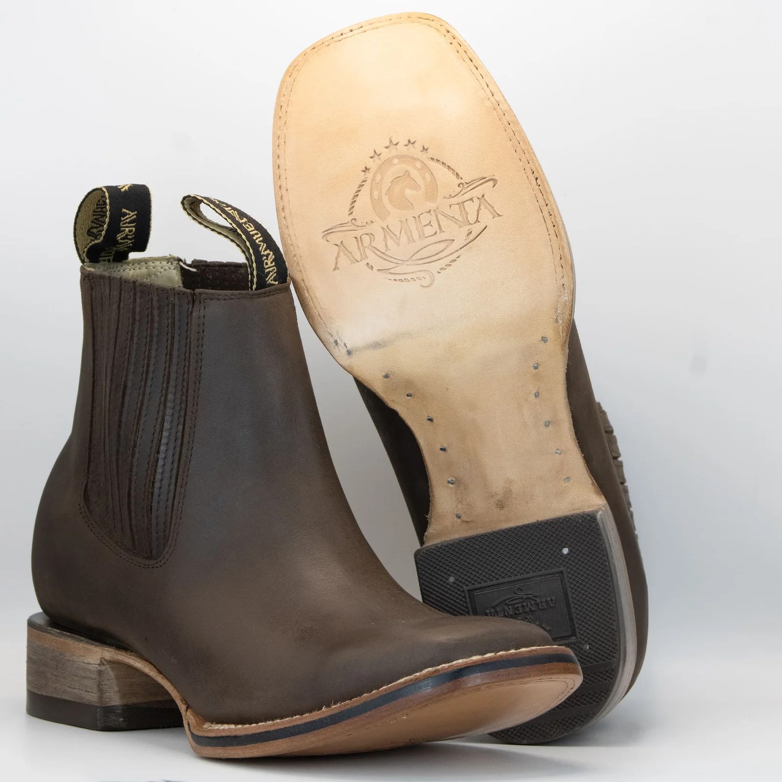 BOTIN ARMENTA CUADRADO CON SUELA DE CUERO CRAZY CAFE