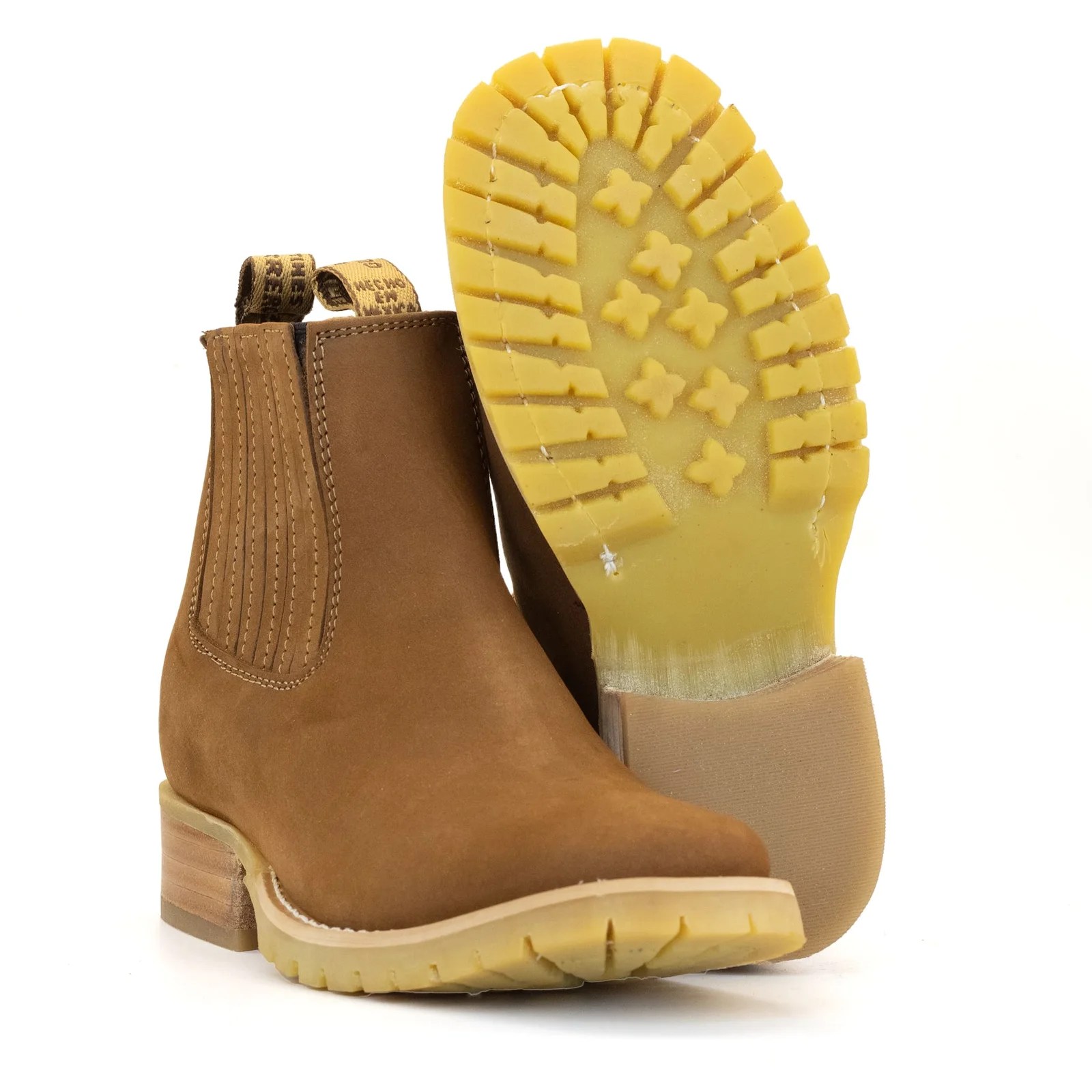 BOTIN GUERRERO CUADRADO NOBUCK ORO