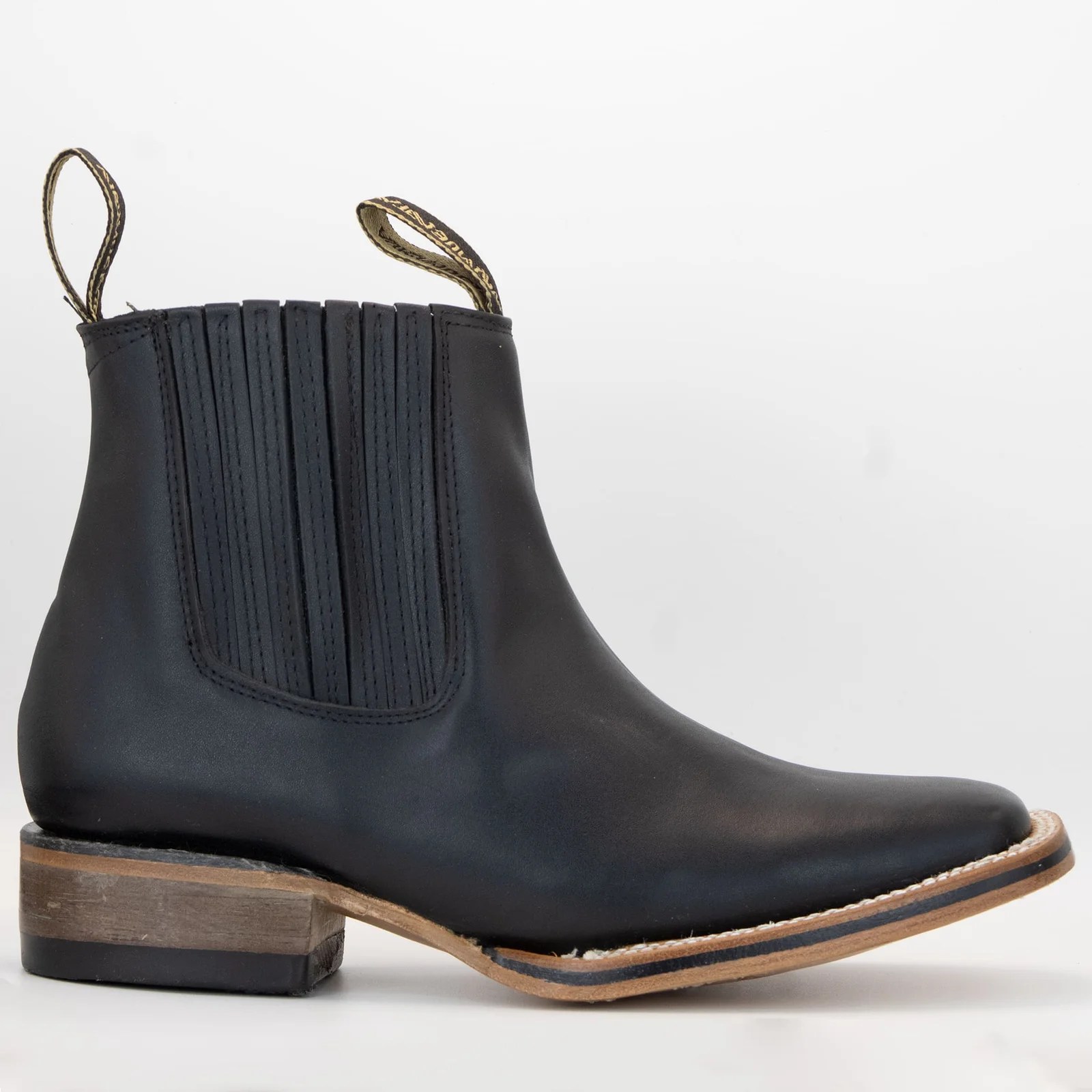 BOTIN ARMENTA CUADRADO CON SUELA DE CUERO ATANADO NEGRO