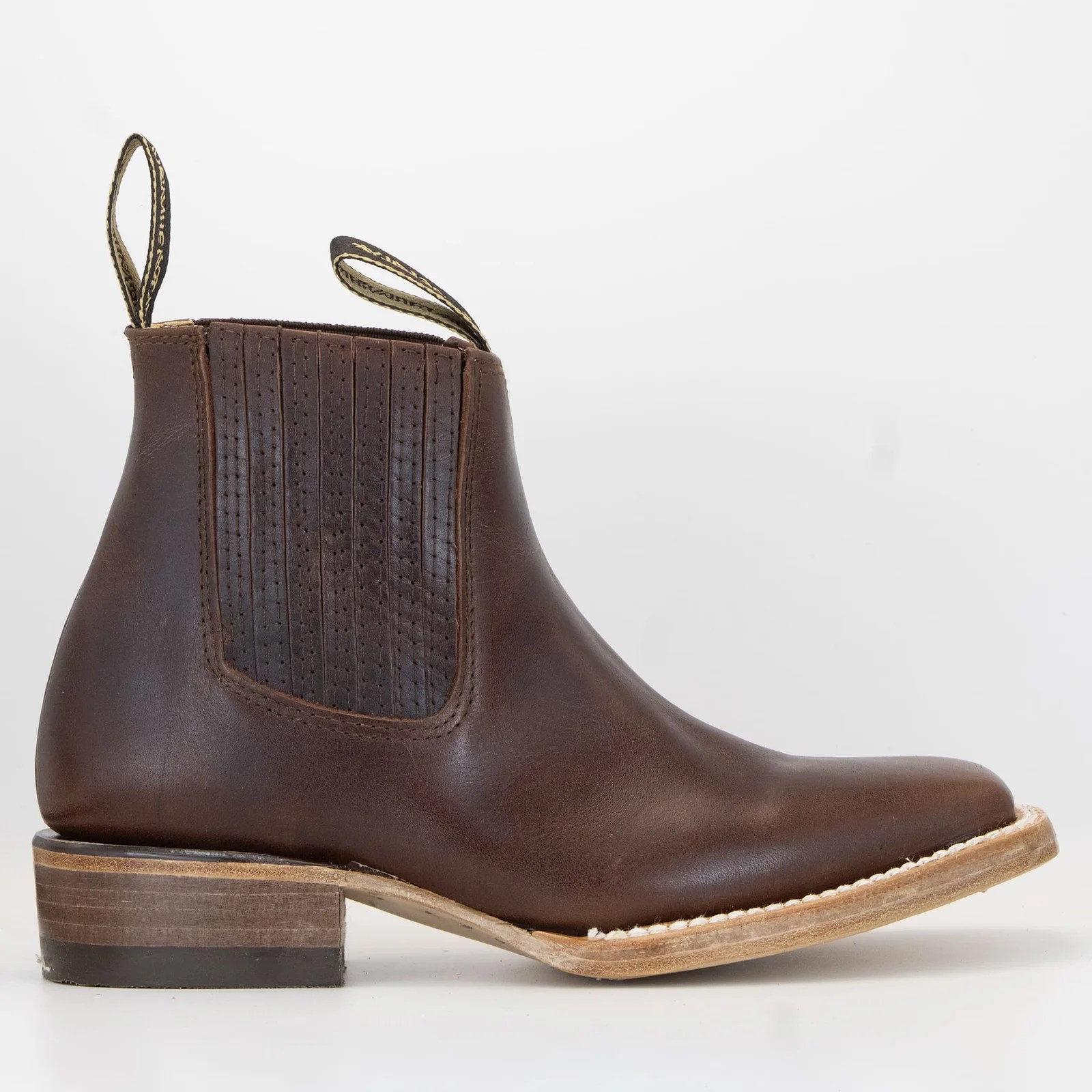 BOTIN ARMENTA CUADRADO CON SUELA DE CUERO ATANADO CAFE