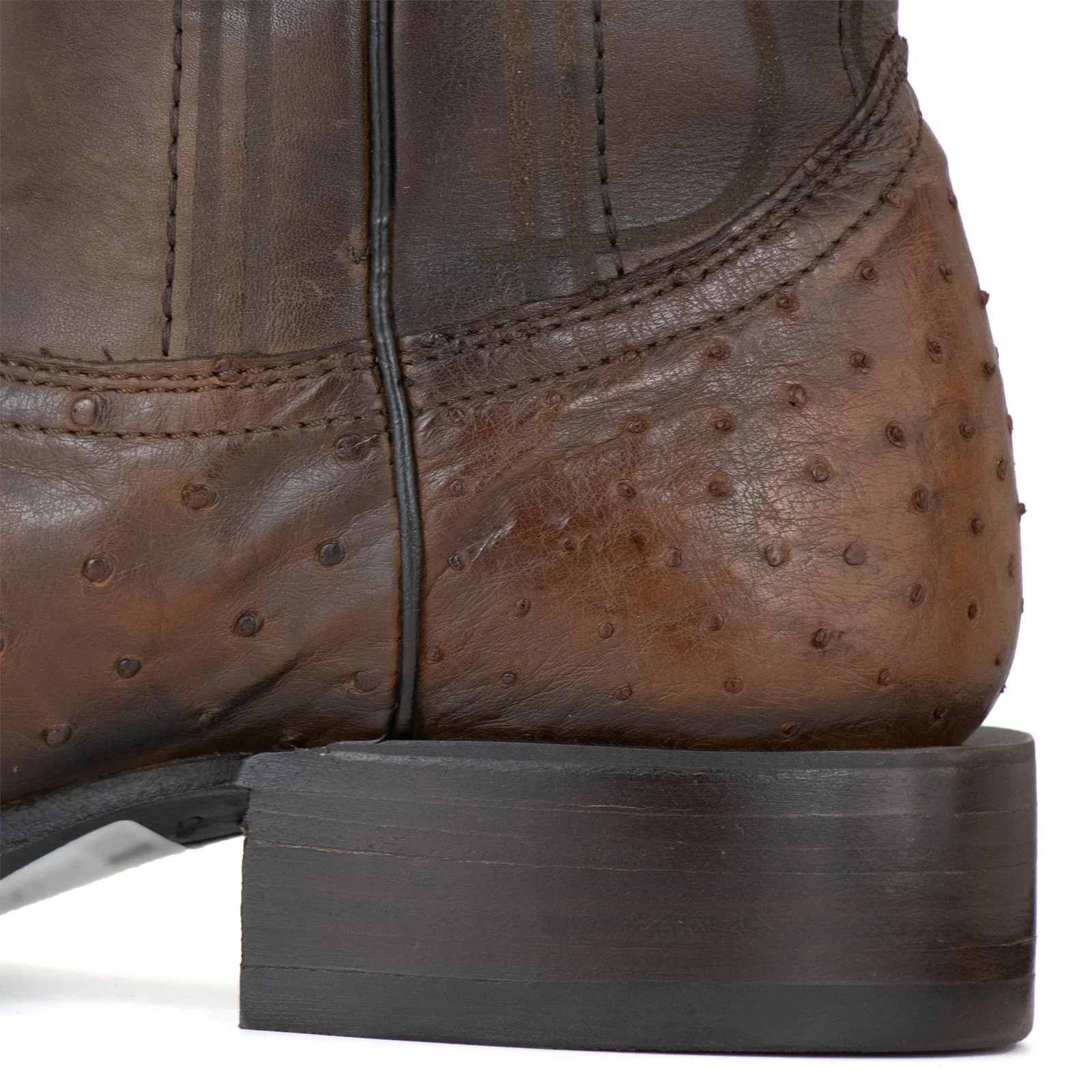 BOTA CUADRA EN PIEL GENUINA DE AVESTRUZ MIEL