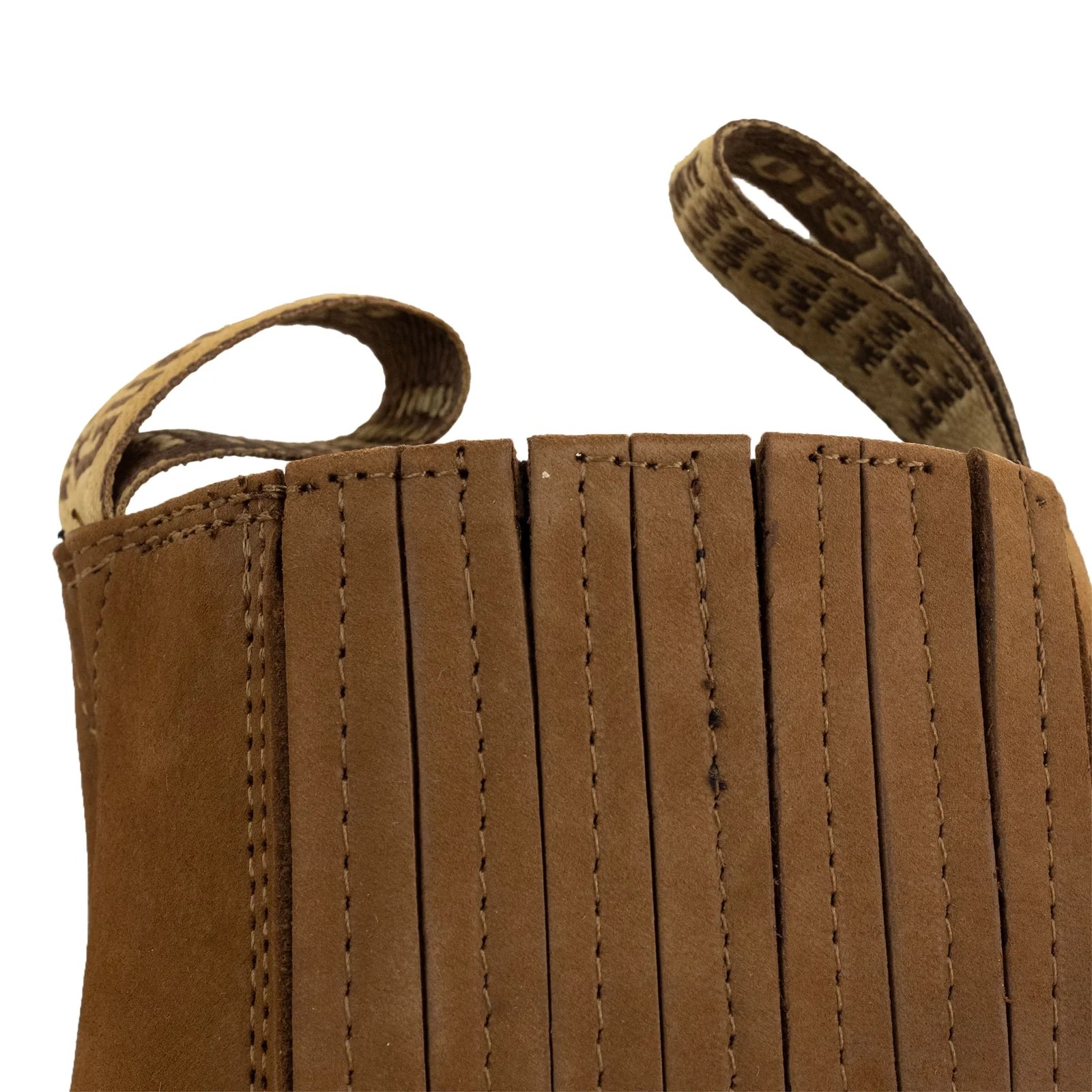BOTIN GUERRERO CUADRADO NOBUCK ORO