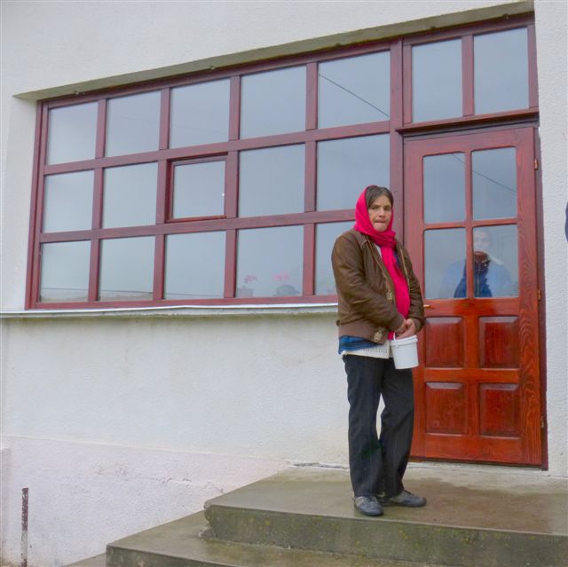 Arztzimmer nach der Renovierung 2013 während der Sprechstunde