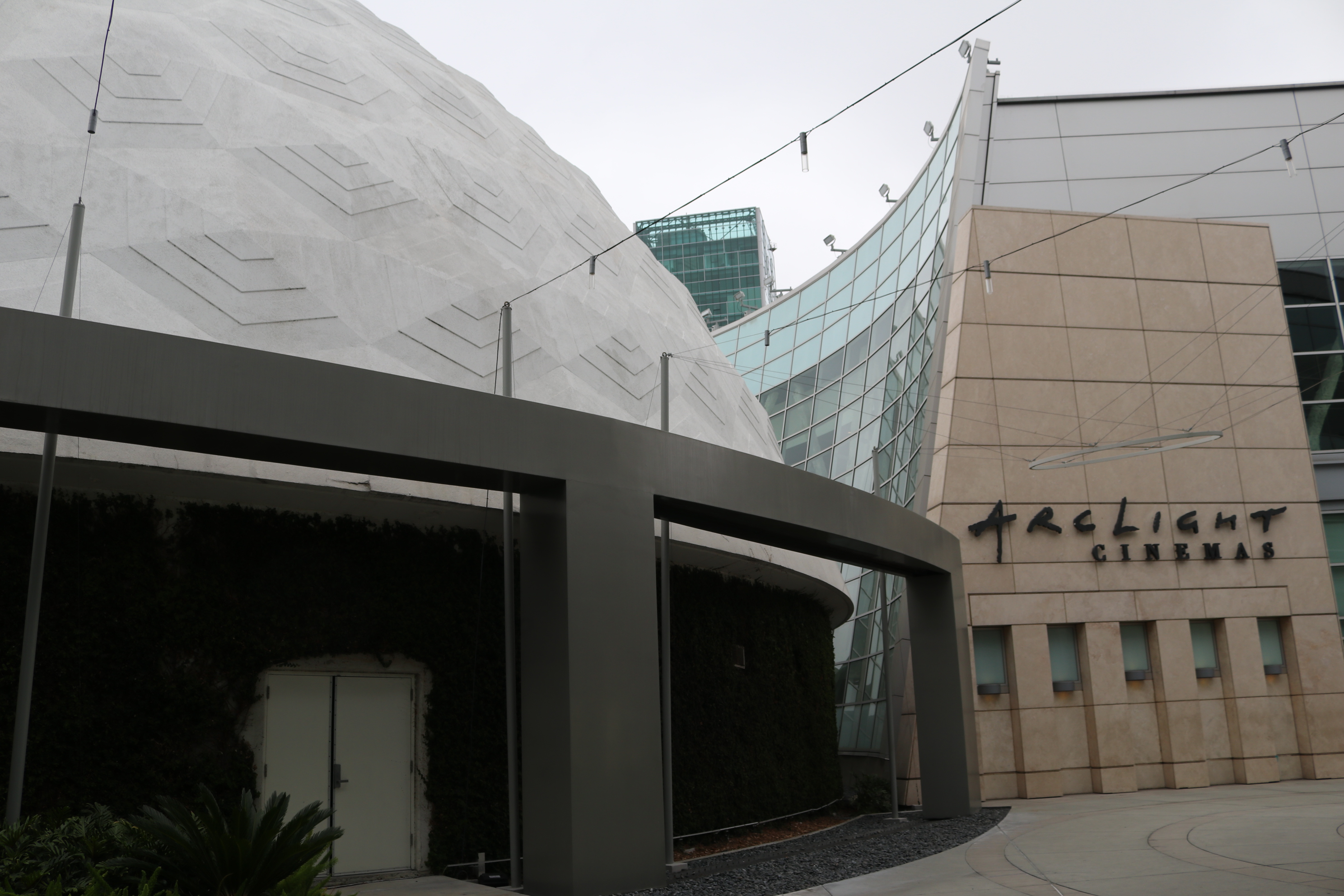 Cinerama Dome Permit Wins Support From Hollywood Neighborhood Council