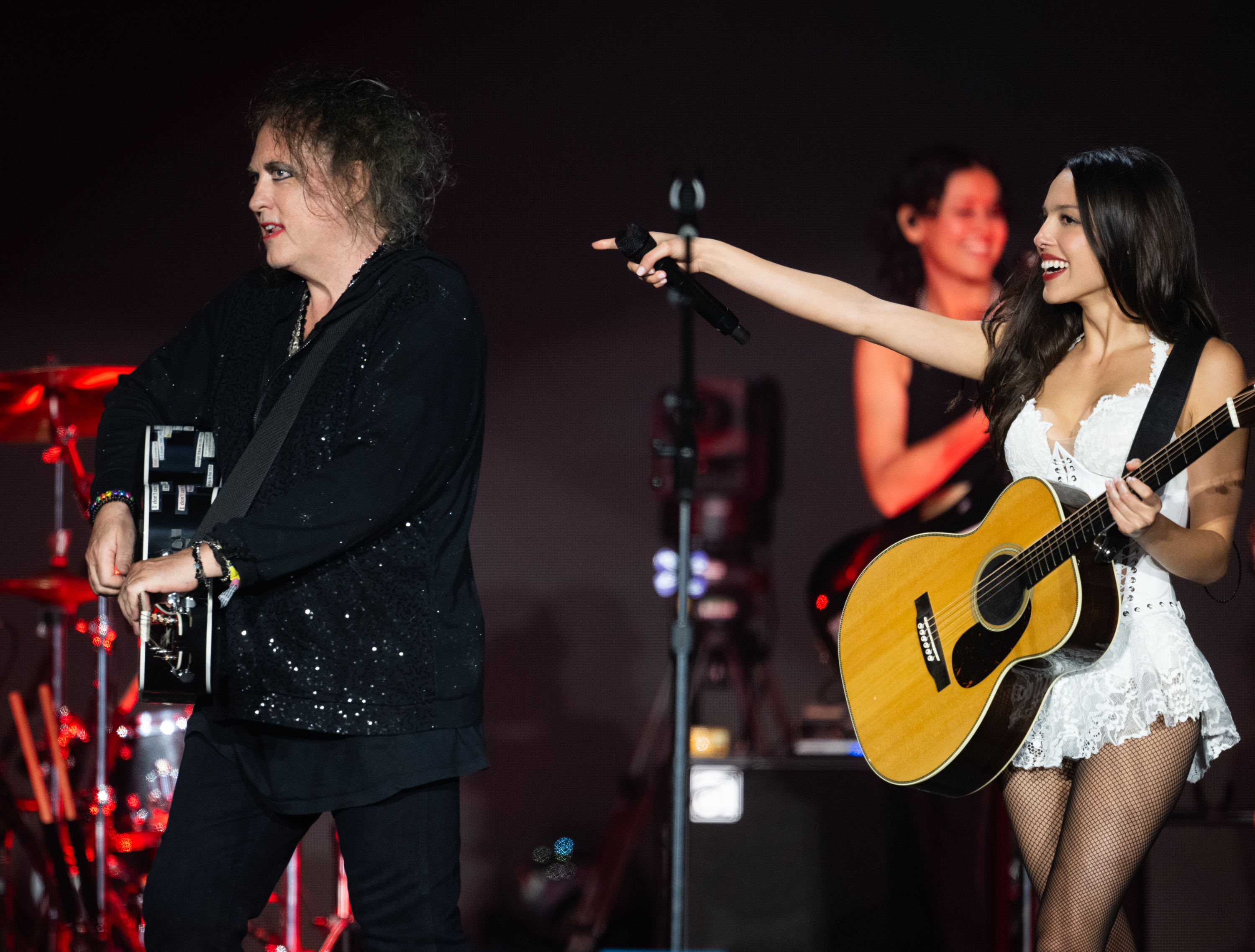 Olivia Rodrigo Brings Out the Cure’s Robert Smith at Glastonbury for ‘Friday I’m in Love’ and ‘Just Like Heaven’