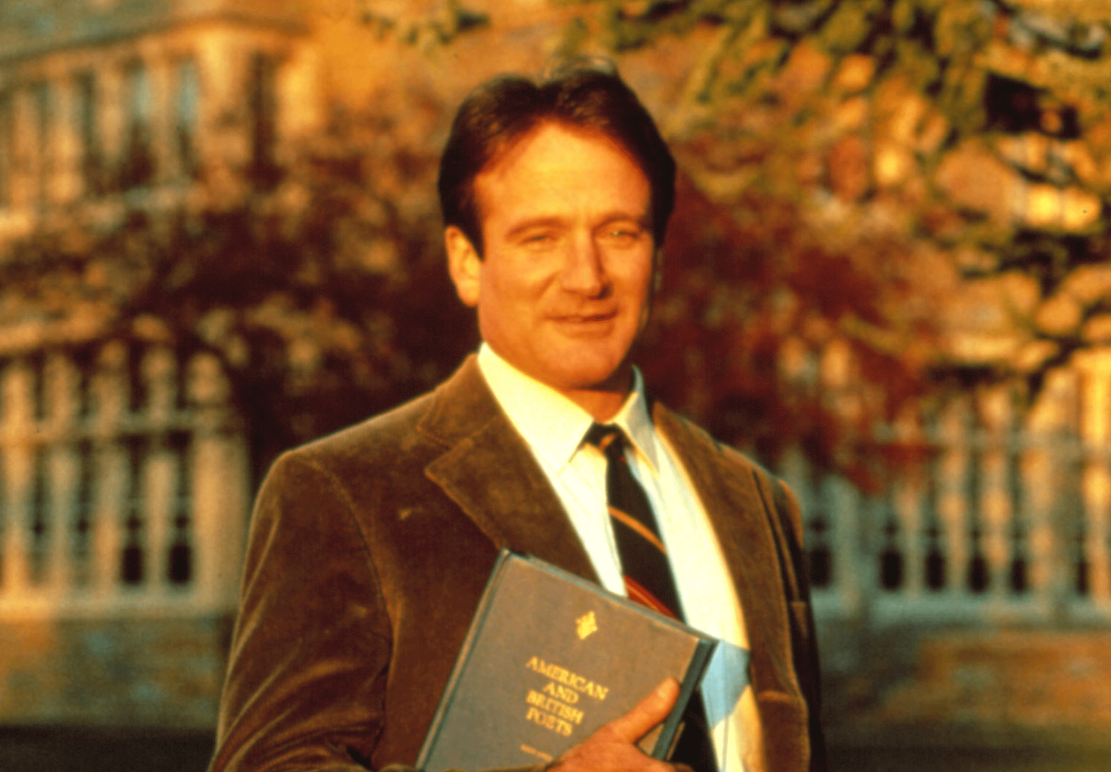 Robin Williams Tossed Out ‘Dead Poets Society’ Script While Filming