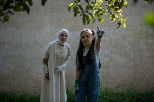 ‘Black Rabbit, White Rabbit’ Wins Top Honor at Hainan as ‘Mad Bills to Pay’ Scores Directing and Acting Wins