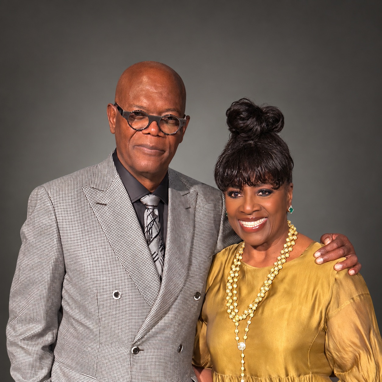 Samuel L. Jackson and LaTanya Richardson Jackson to Receive the Clarence & Jacqueline Avant Humanitarian Award at HollyRod Gala (EXCLUSIVE) Samuel L. Jackson and LaTanya Richardson Jackson to Receive the Clarence & Jacqueline Avant Humanitarian Award at HollyRod Gala (EXCLUSIVE)