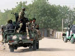 استسلام 10 من داعش الذين فروا من هجوم بوكو حرام في جمهورية النيجر