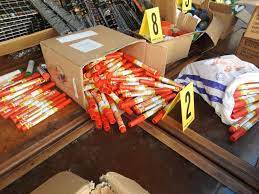  أمن سطات يوقف متورطا في حيازة وترويج المفرقعات والشهب النارية