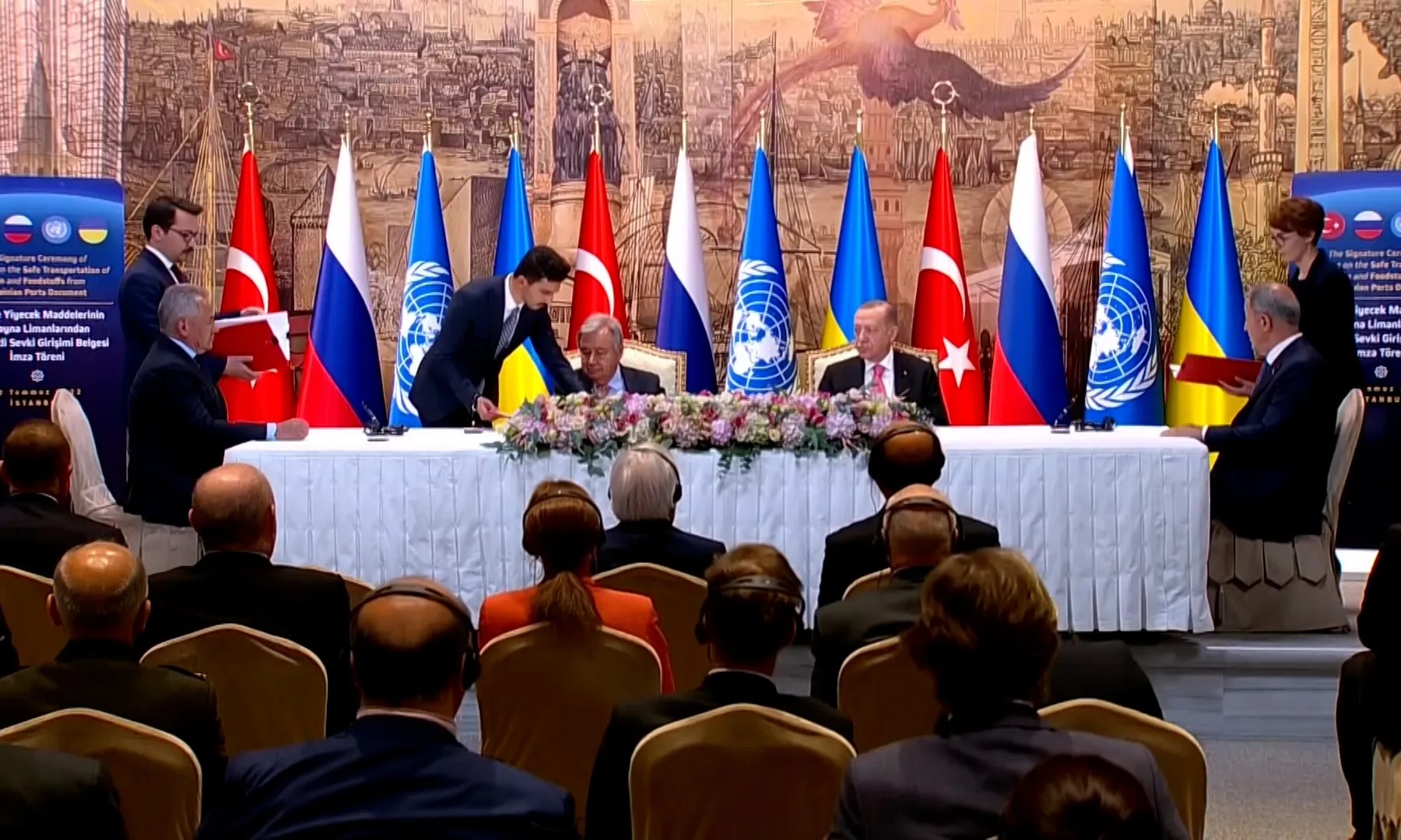 تركيا تضغط على روسيا لإحياء صفقة الحبوب الأوكرانية