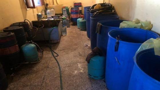 تارودانت.. تفكيك معمل سري تحت الأرض وحجز كمية ضخمة من “ماء الحياة