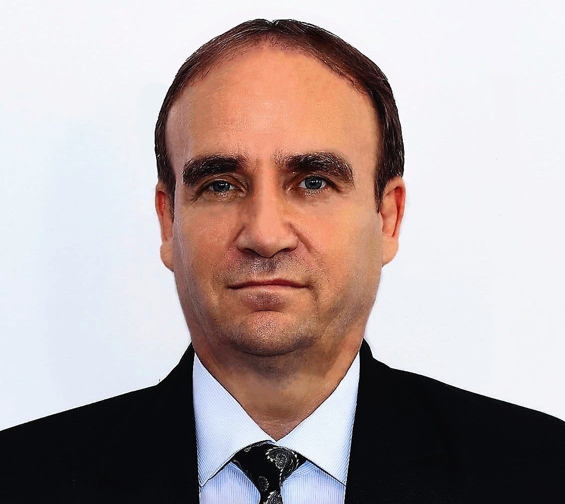 Scandal uriaș în Baroul Vaslui! Decanul Radu Bobârnat a propus construcția unui sediu din banii de pensie ai avocaților!