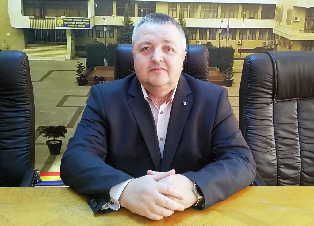 ”Nu susținem introducerea de noi taxe, care să împovăreze mediul de afaceri sau contribuabilii persoane fizice”, spune Daniel Onofrei, secretar general PNL Vaslui