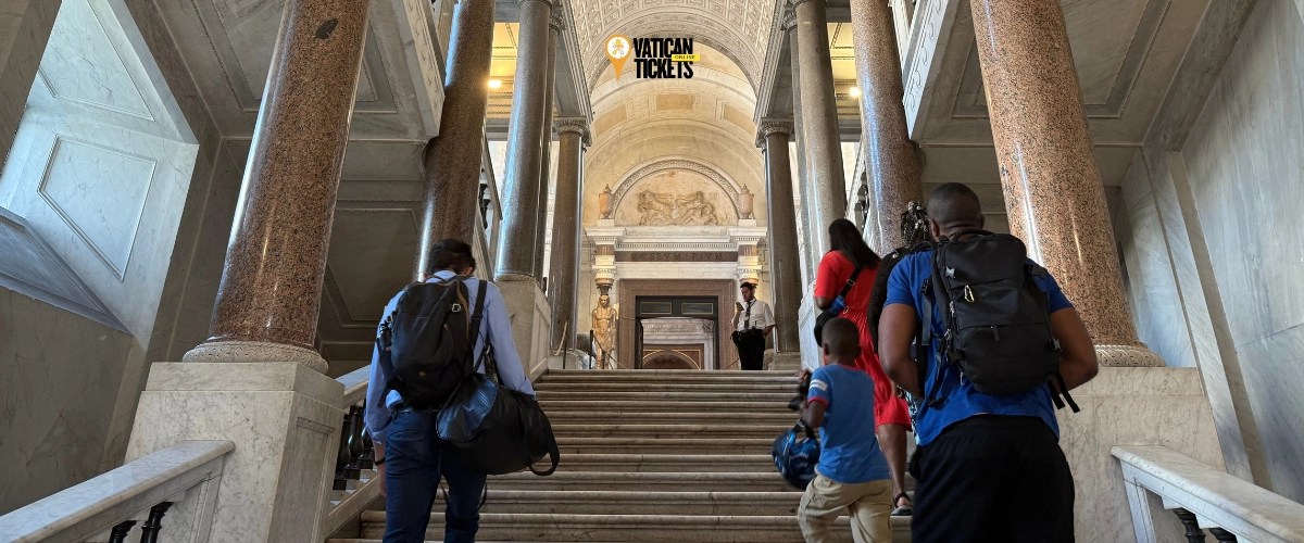 Dress Code For Visiting Vatican Museums & Sistine Chapel Dress Code For Visiting Vatican Museums & Sistine Chapel