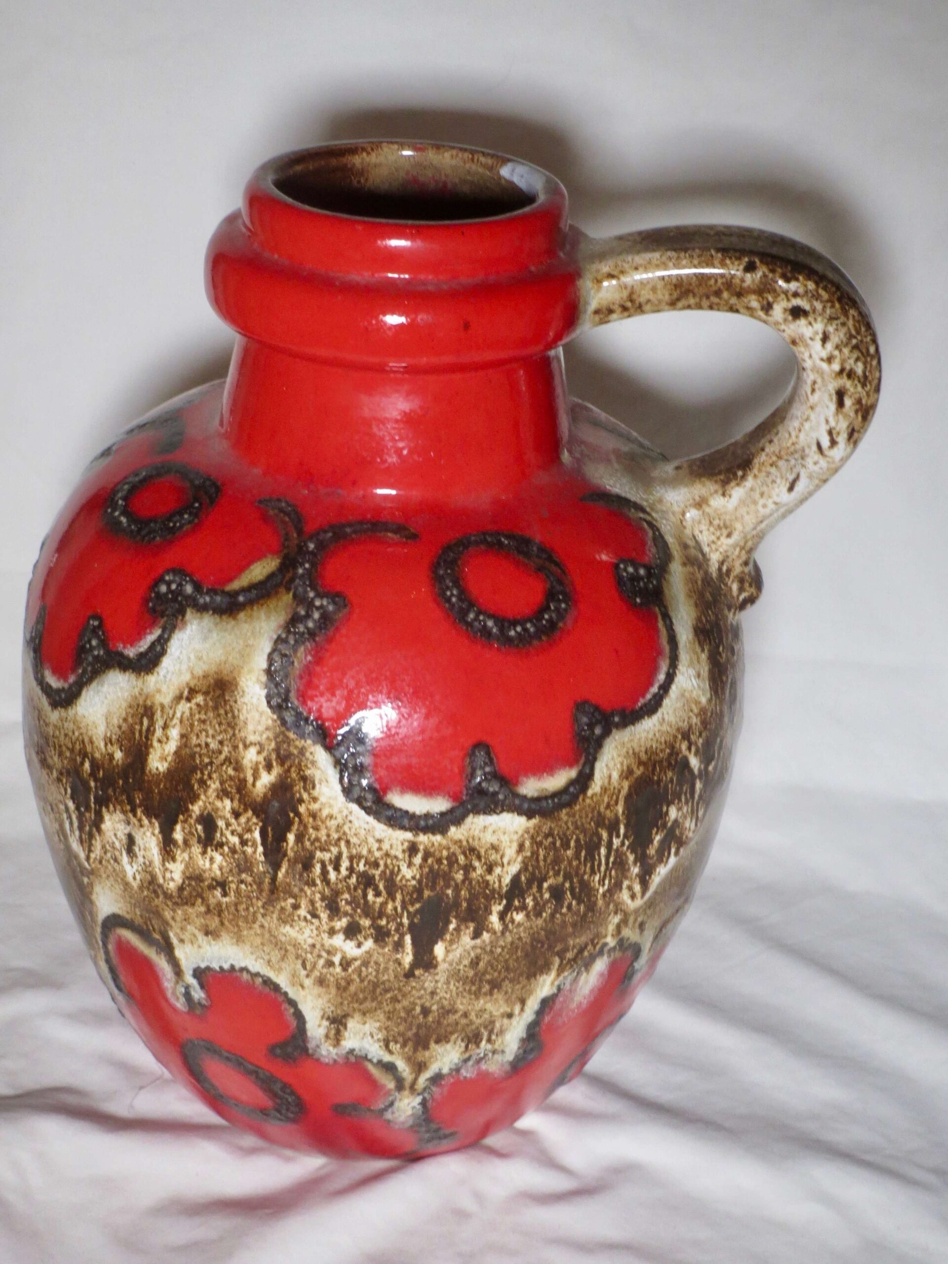 Vase / Jug marked: [486/38] W. Germany. - Vees CAVE