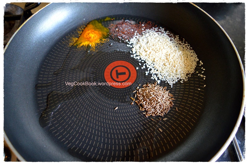 Capsicum Nuvvula Koora / Bell Pepper Sesame Curry / Shimla Mirch Til Sabzi