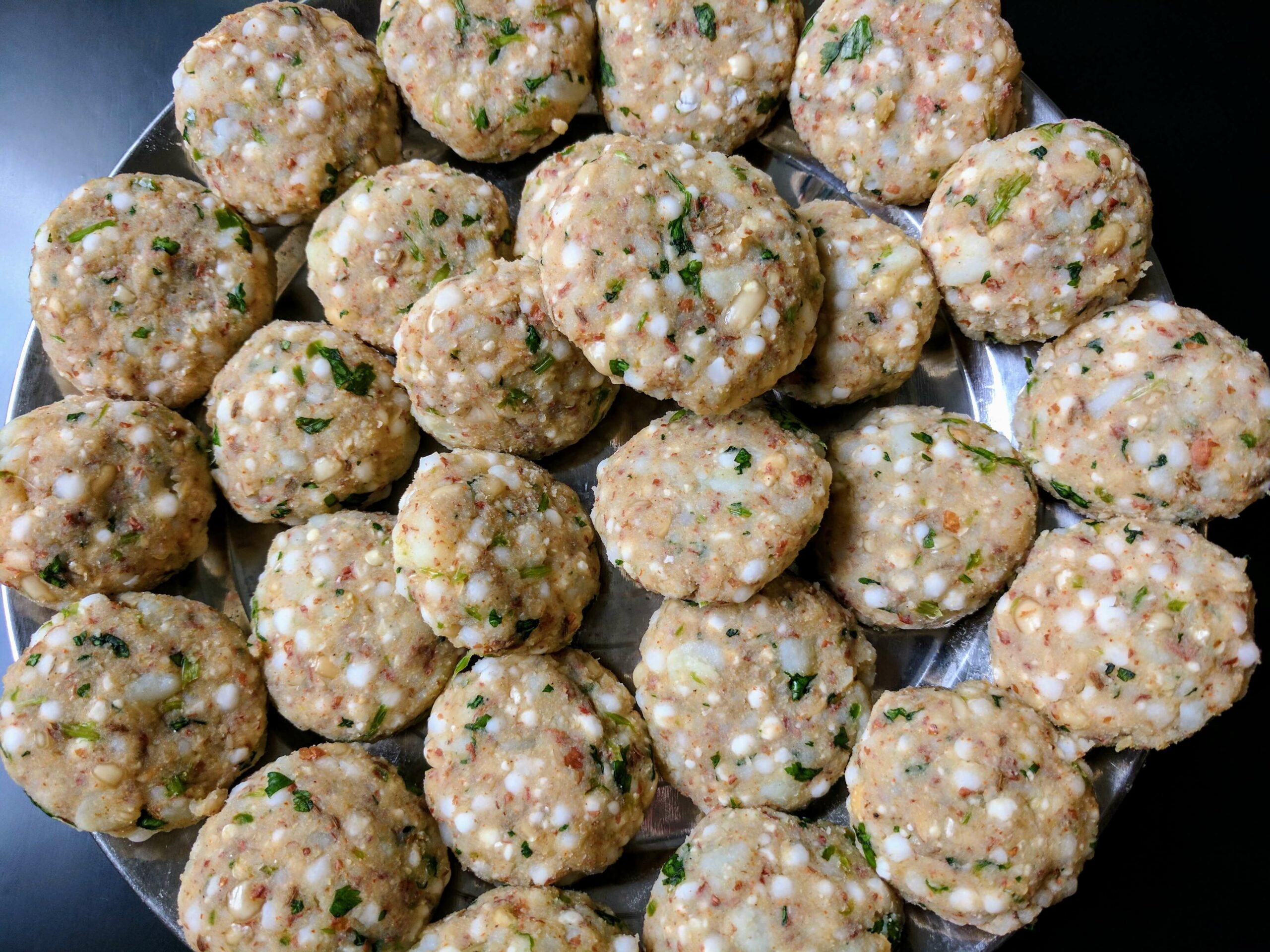 Sabudana Vada Recipe | Crispy Sago Fritters - VegeCravings
