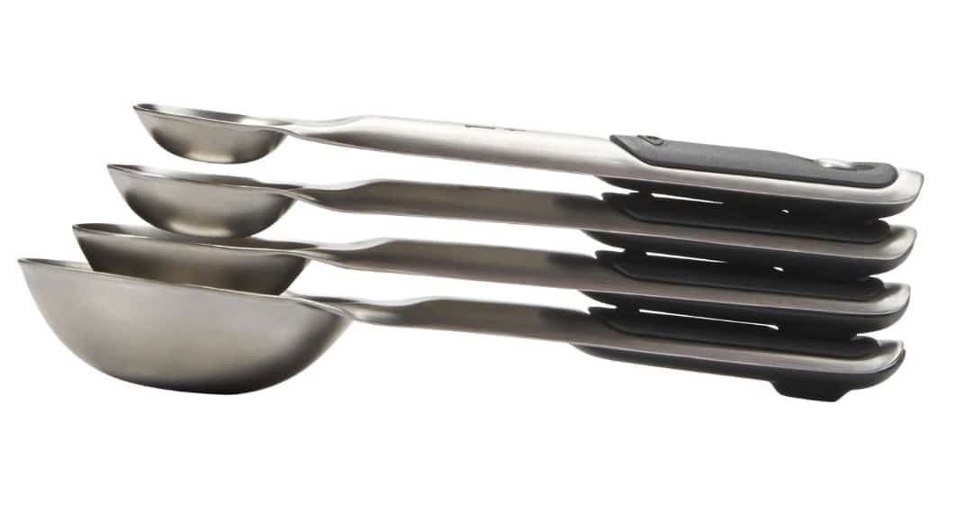 Without the proper tools and gadgets, you'll never be able to make a successful braise, salad, or steak. 20 Must Have Kitchen Tools And Equipment Veggie Chick