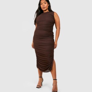 Boohoo Plus Mesh Ruched Midaxi Dress – chocolate